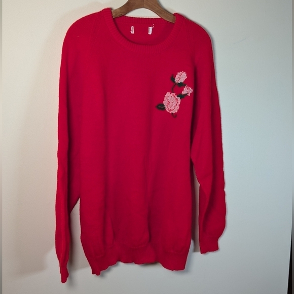 Vintage Bloom Brigade – Bold Red Knit Sweater with Rosy Appliqué 🌹🔥 - Picture 2 of 5